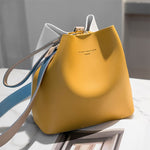 TRAPEZE WOMEN MESSENGER - ALKATEURE COLLECTIONS